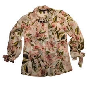 White House Black Market Top Women's XXS Floral White Blouse Scarf luxury Classy